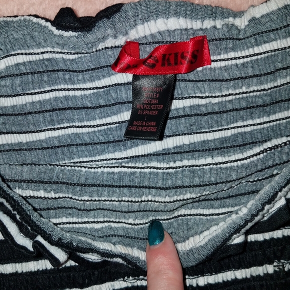 Shirt - Picture 3 of 3